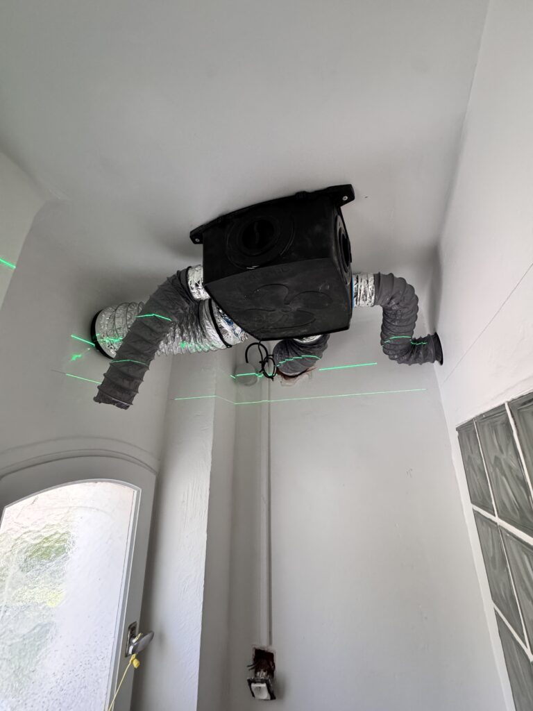 Installation d&rsquo;une VMC Hygrocosy (83)